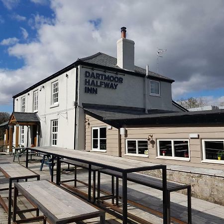Dartmoor Halfway Inn 뉴턴애벗 외부 사진