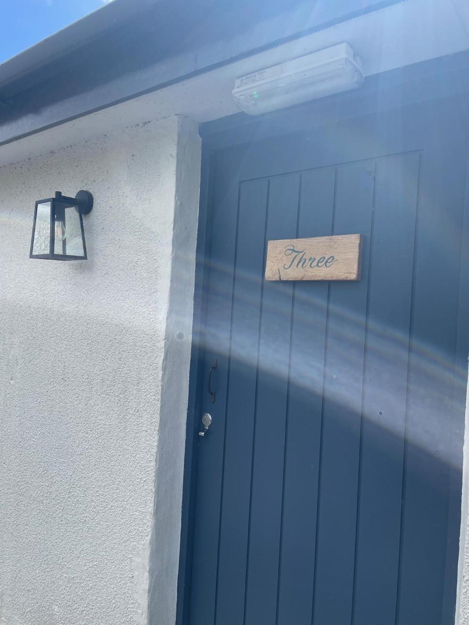 Dartmoor Halfway Inn 뉴턴애벗 외부 사진